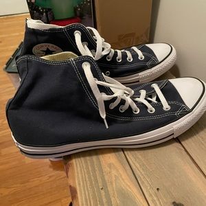 new converse in box.